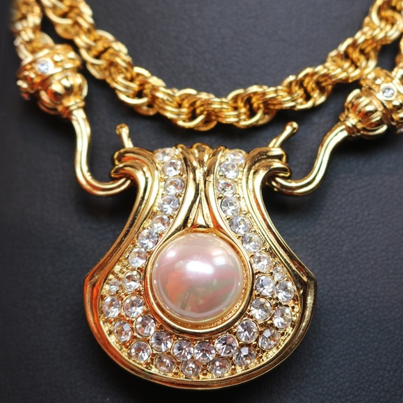 VINTAGE KENNETH LANE FRANCE WORLD TOUR NECKLACE - Picture 2 of 16